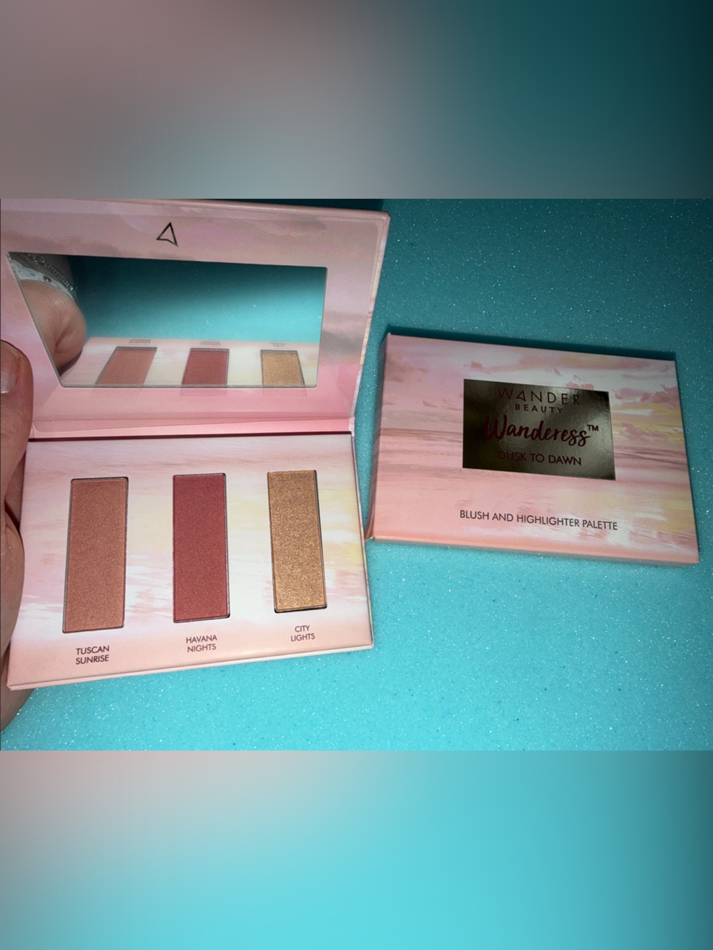 Wander Beauty Dusk to Dawn Blush & Highlighter Palette - Peach, Rose, Gold